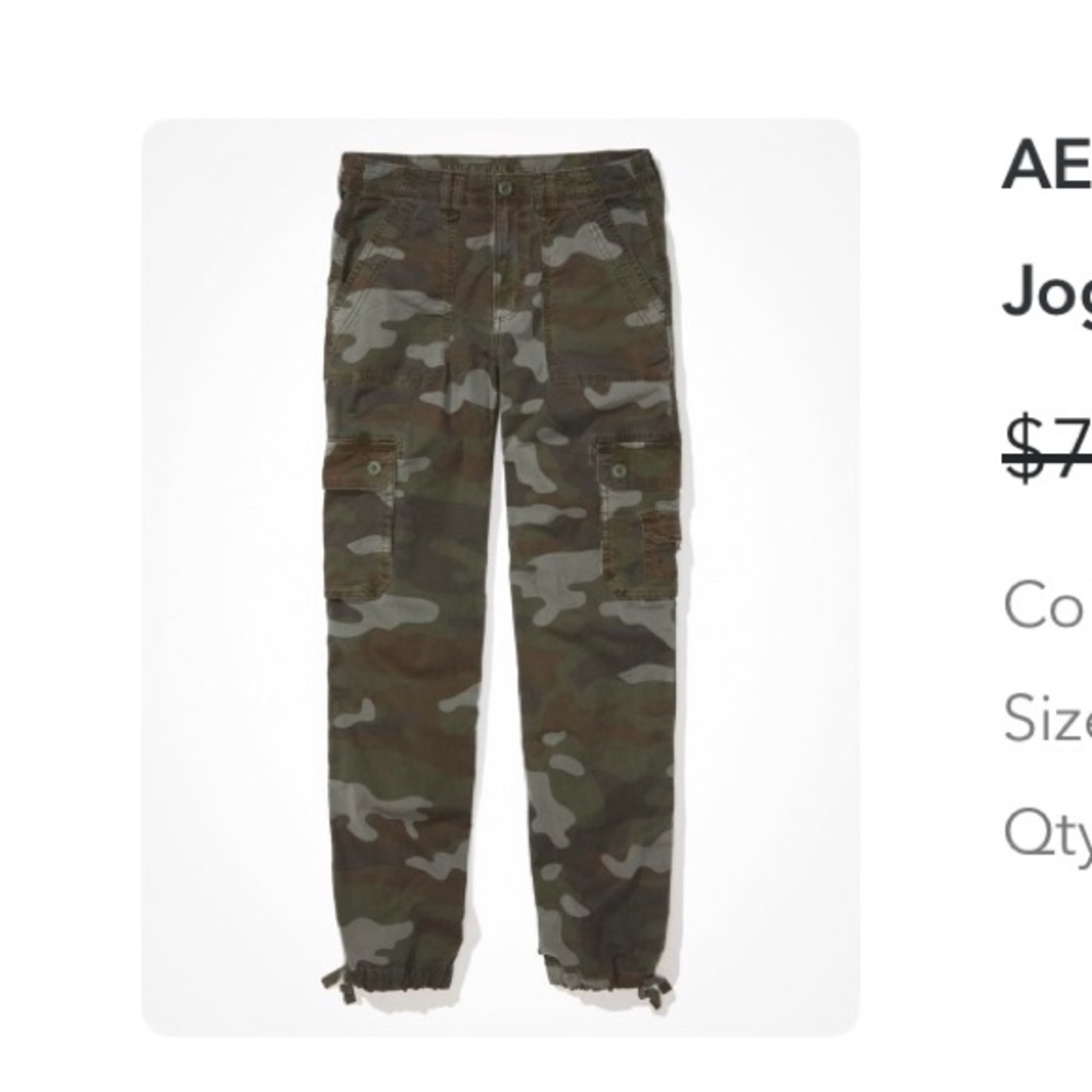 American Eagle Outfitters Camouflage Cargo Pants Size 16 Short